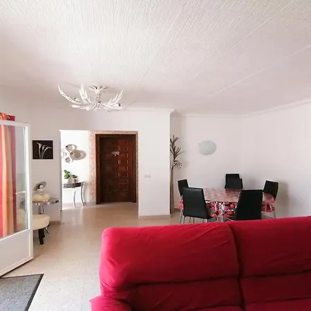 Vacay Bella, Piscina, Sol Y Relax! En La Costa Brava, L'escala! Holiday home *