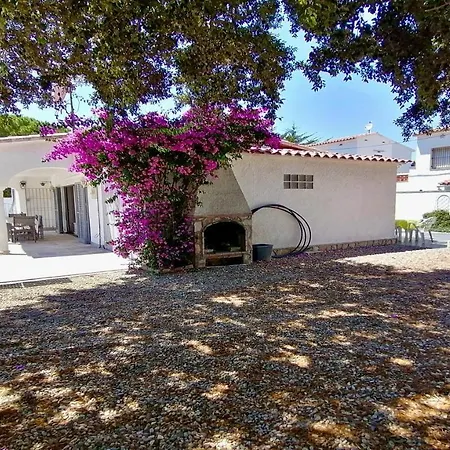 Vacay Bella Holiday home L'Escala